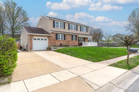 $469,900 | 2 Rossiter Circle, Newark, DE 19702