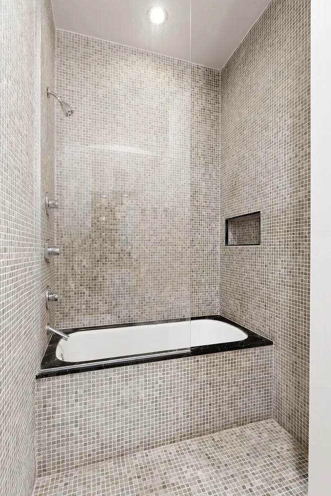 $2,195,000 | 100 Hudson Street, Unit 4D | TriBeCa