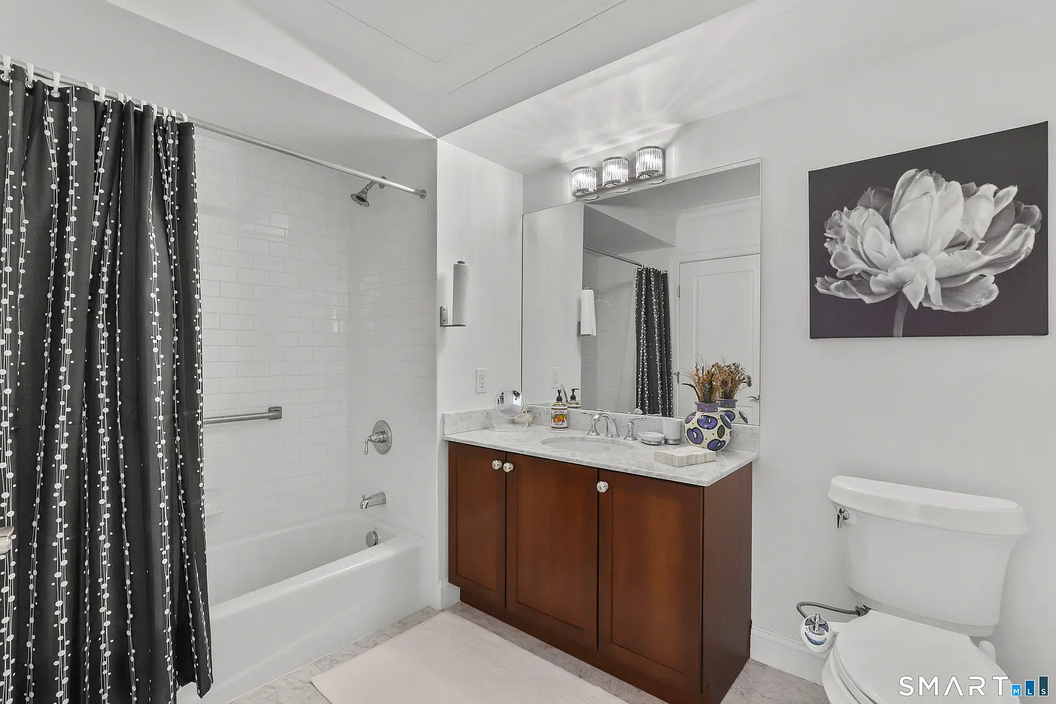 16 Hayestown Road, Unit D303 Danbury, CT 06811 - Photo 19 of 31