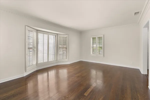 $824,995 | 10233 South 3rd Avenue, Inglewood, CA 90303