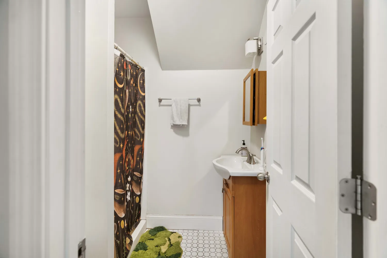 Contact Agent | 35 Asticou Road, Jamaica Plain, MA 02130