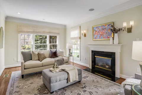 $1,275,000 | 15816 Thistlebridge Drive, Rockville, MD 20853