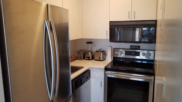 $2,650 | 25-40 Shore Boulevard, Unit 21P | Astoria