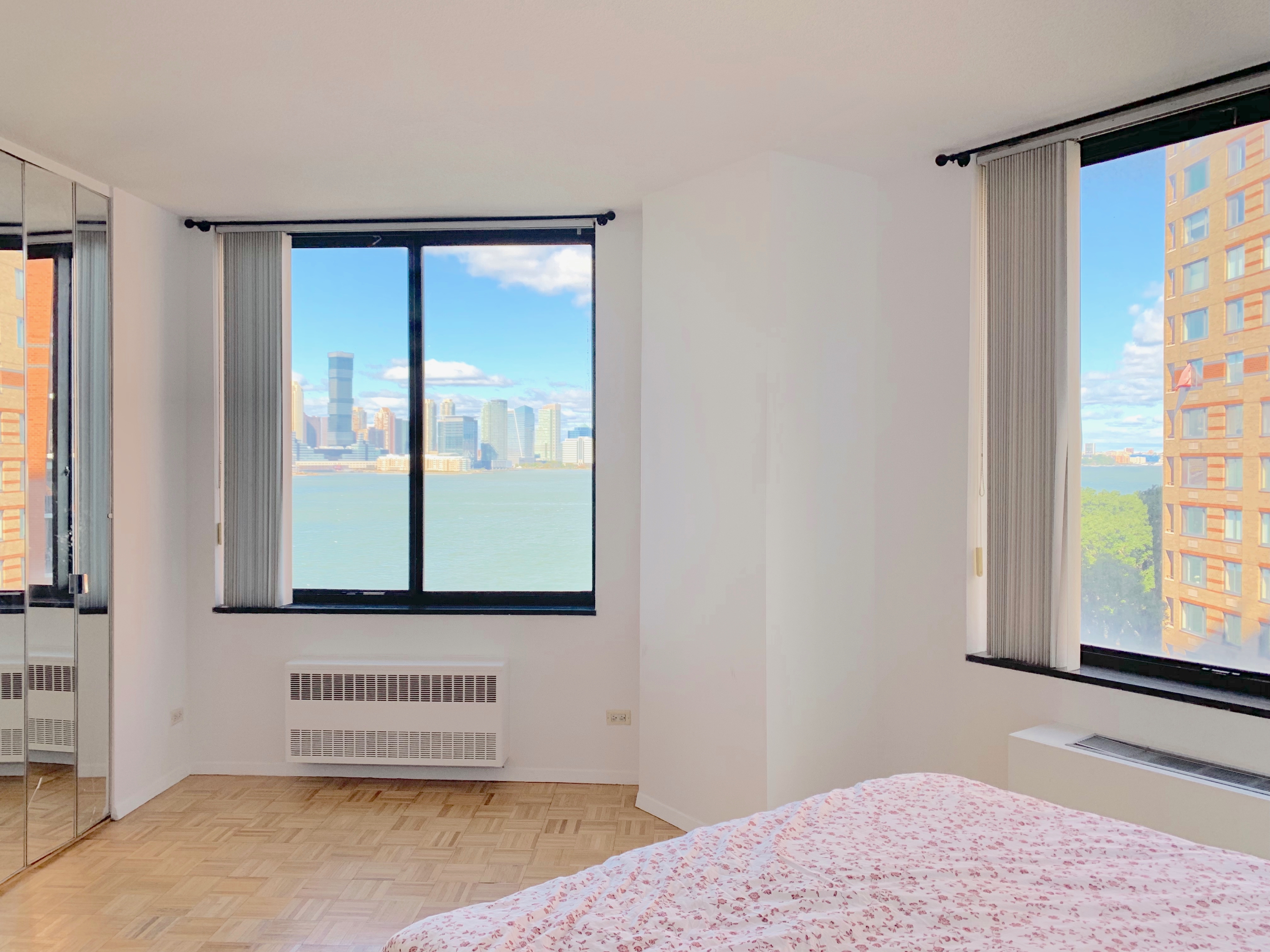 380 Rector Place, Unit 7B Manhattan, NY 10280 - Photo 5 of 13