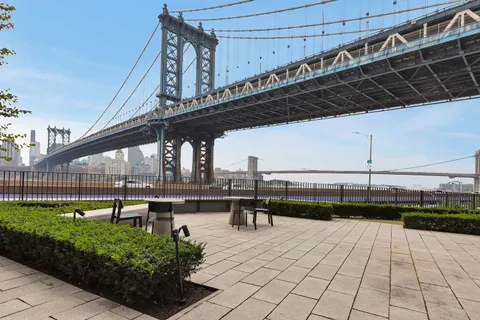 $1,495,000 | 252 South Street, Unit 64G | Two Bridges