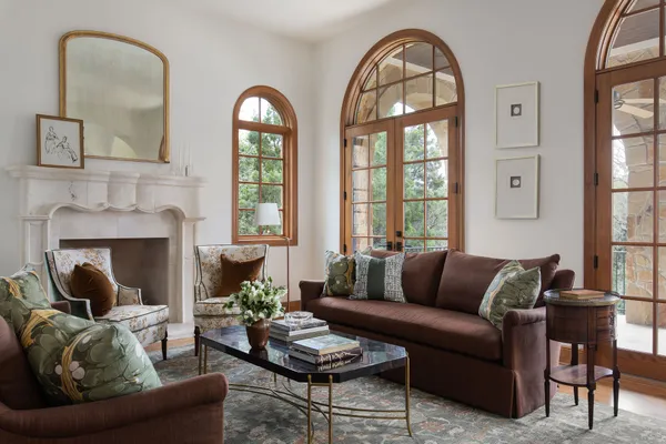 Contact Agent | 600 Logans Lane, Austin, TX 78746