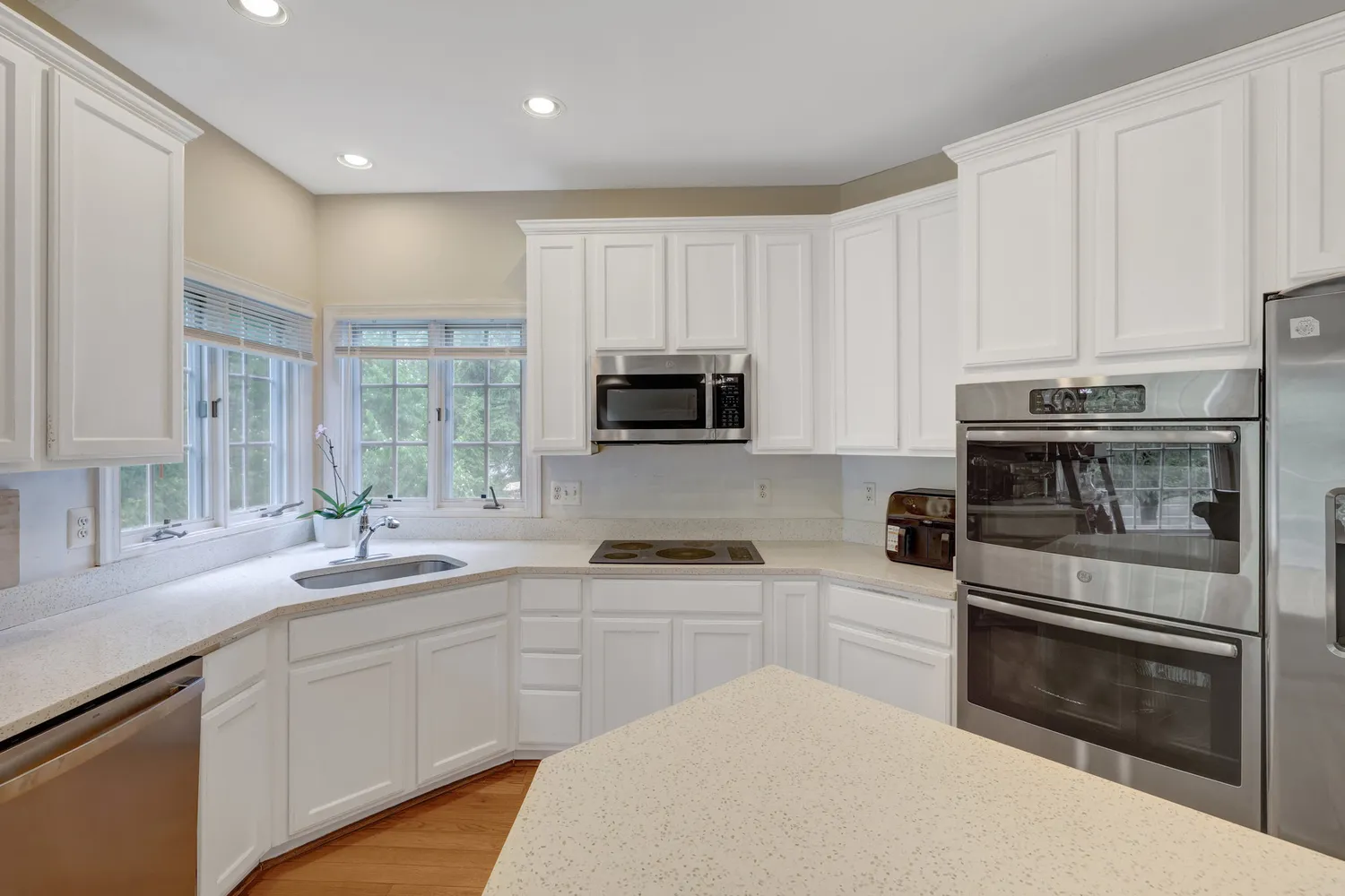 $1,350,000 | 9927 Miles Stone Court, Vienna, VA 22181