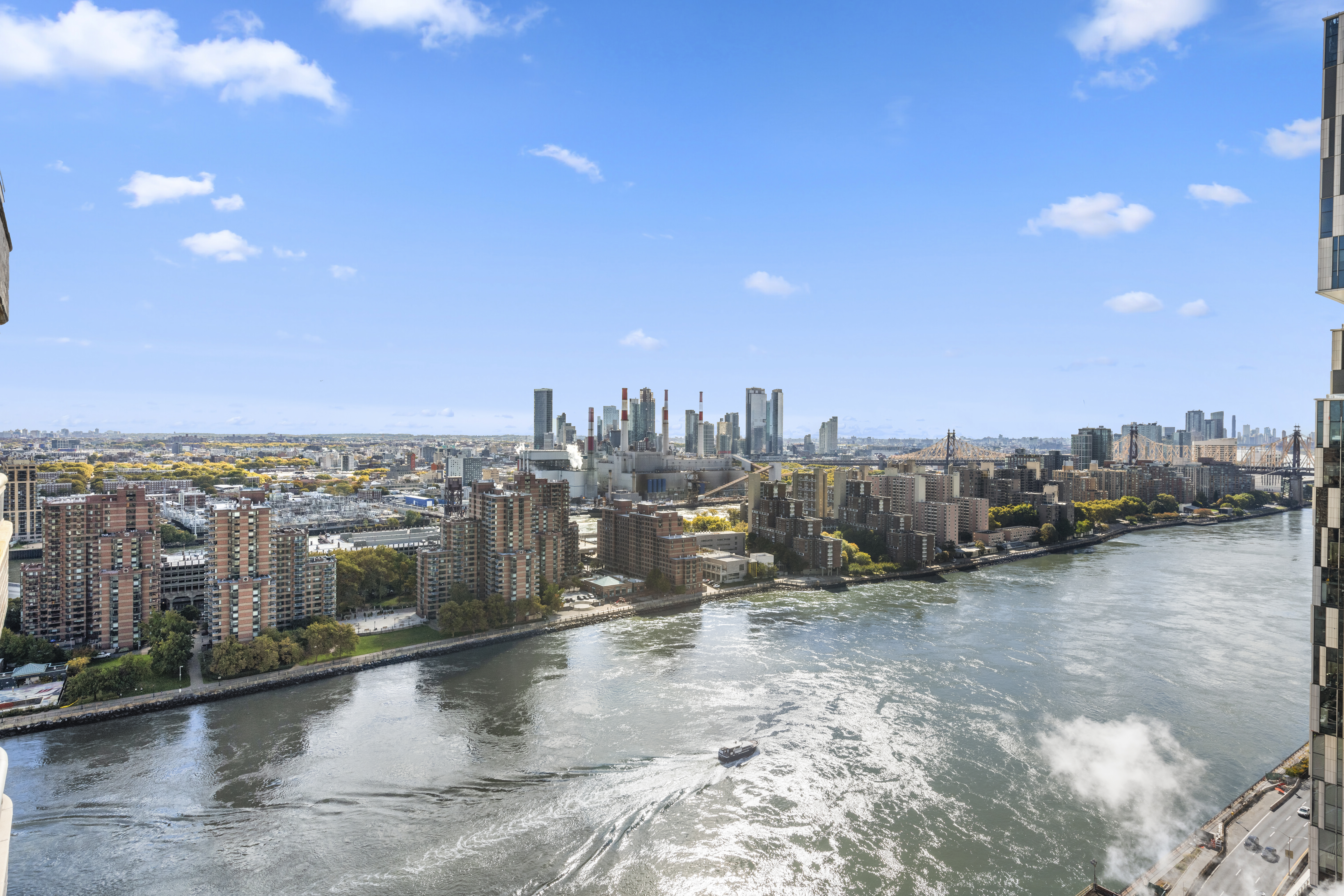 530 East 76th Street Manhattan, NY 10021 - Photo 19 of 20 a view of a city