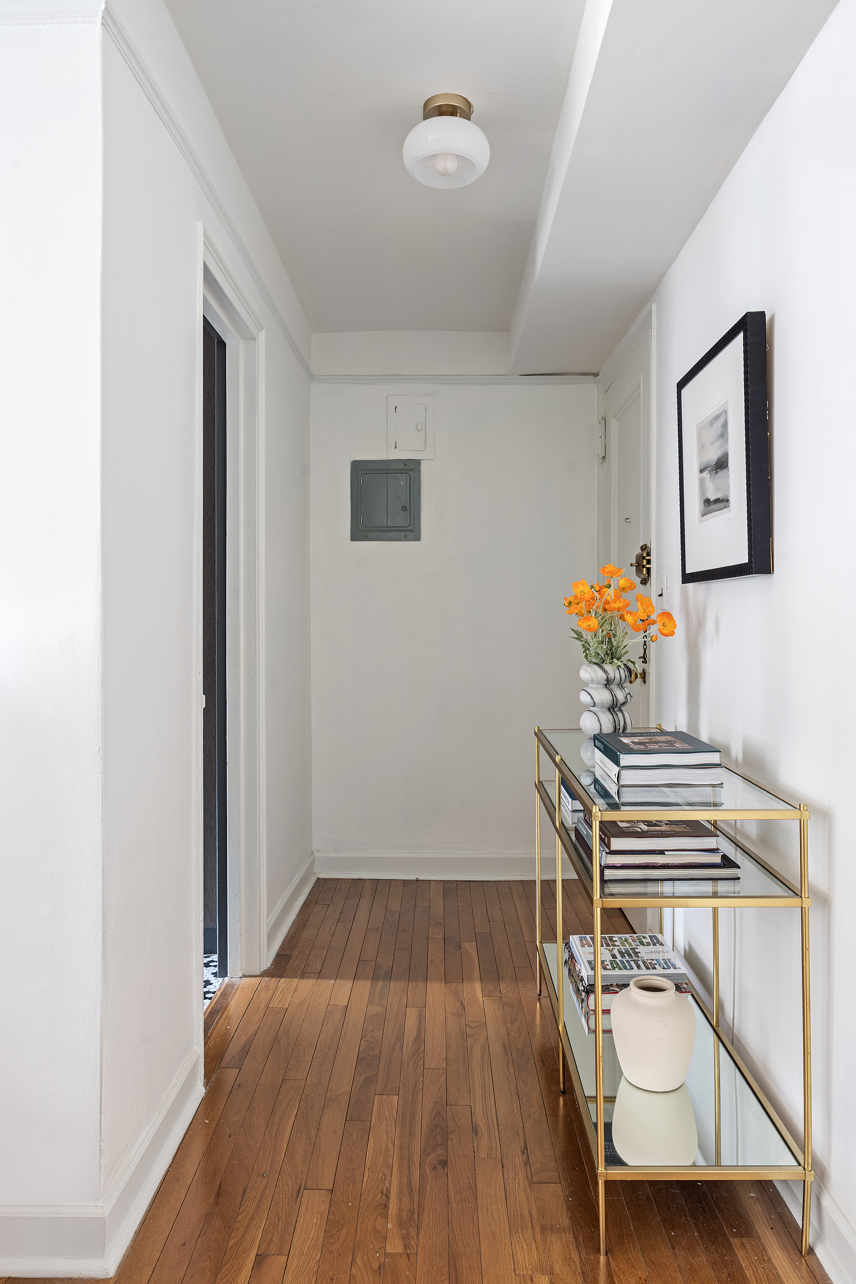 155 East 49th Street, Unit 10A Manhattan, NY 10017 - Photo 11 of 13 Gallery Image 11