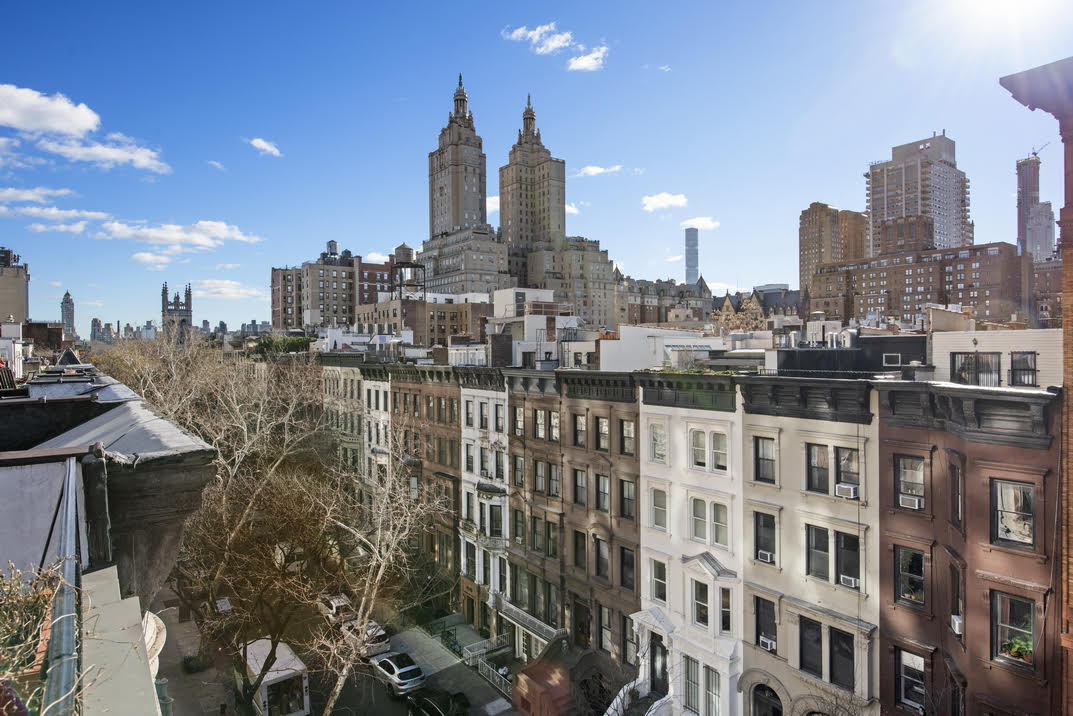 53 West 76th Street, Unit 9 Manhattan, NY 10023 - Photo 9 of 11