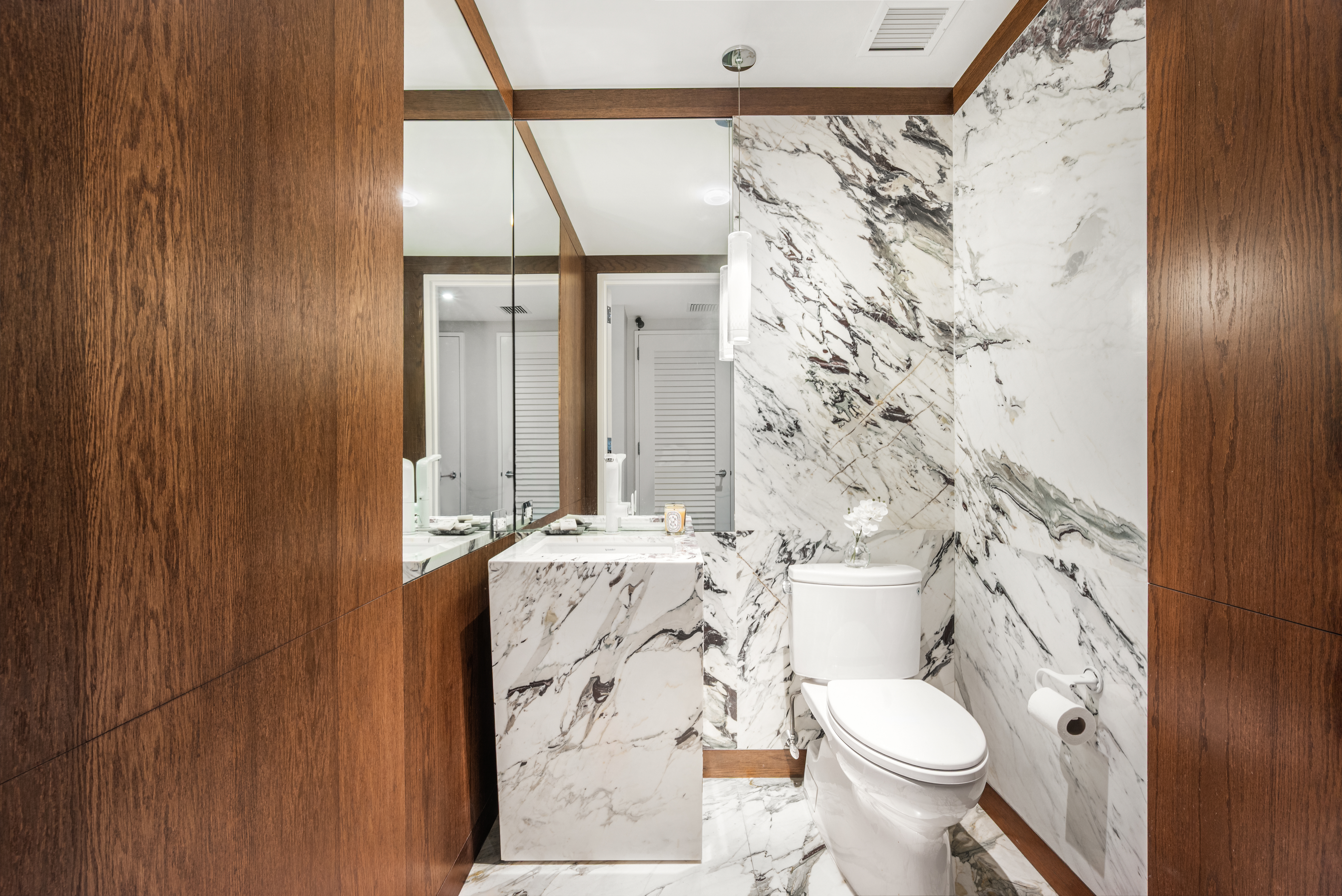 35 West 15th Street, Unit 14D Manhattan, NY 10011 - Photo 6 of 20 a bathroom with a toilet and shower curtain