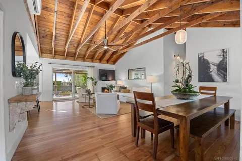 $4,995,000 | 554-556 Stratford Drive, Encinitas, CA 92024
