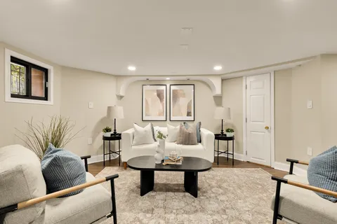 Contact Agent | 127 U Street Northwest, Washington, DC 20001