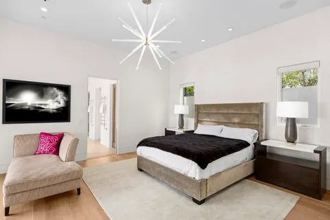 $11,495,000 | 621 Malabar Drive, Corona del Mar, CA 92625