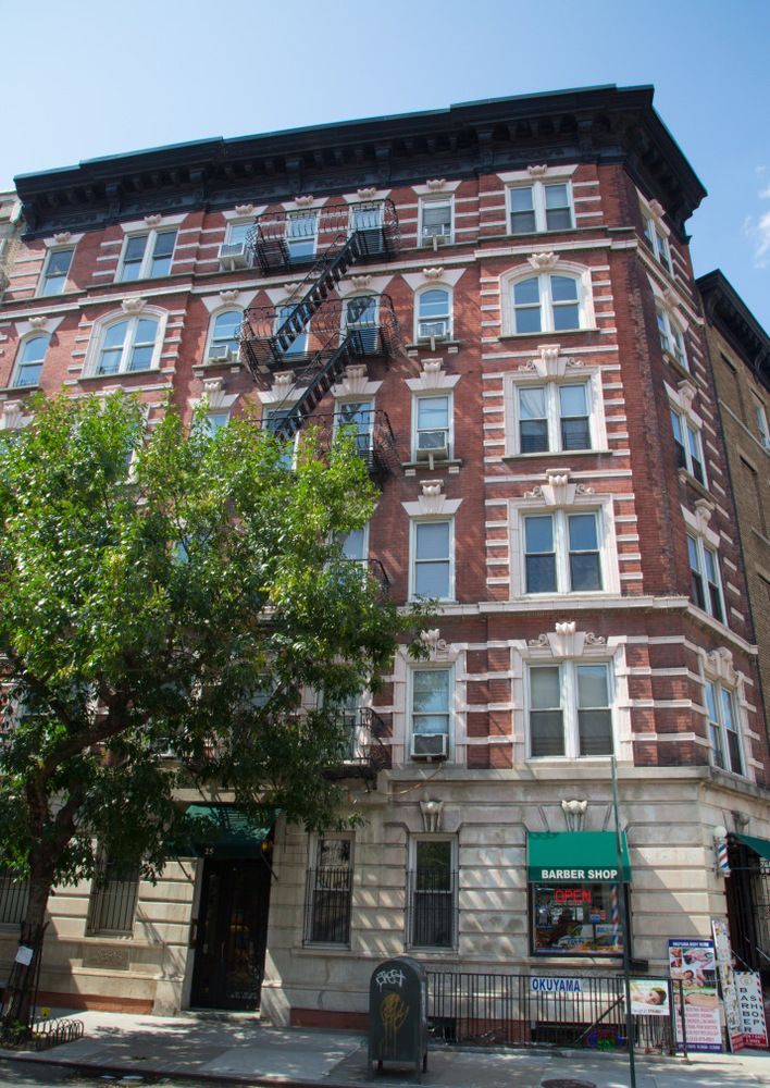 25 Charles Street, Unit 4C Manhattan, NY 10014 - Photo 12 of 14