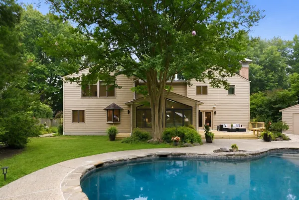 Contact Agent | 11213 Broad Green Drive, Potomac, MD 20854