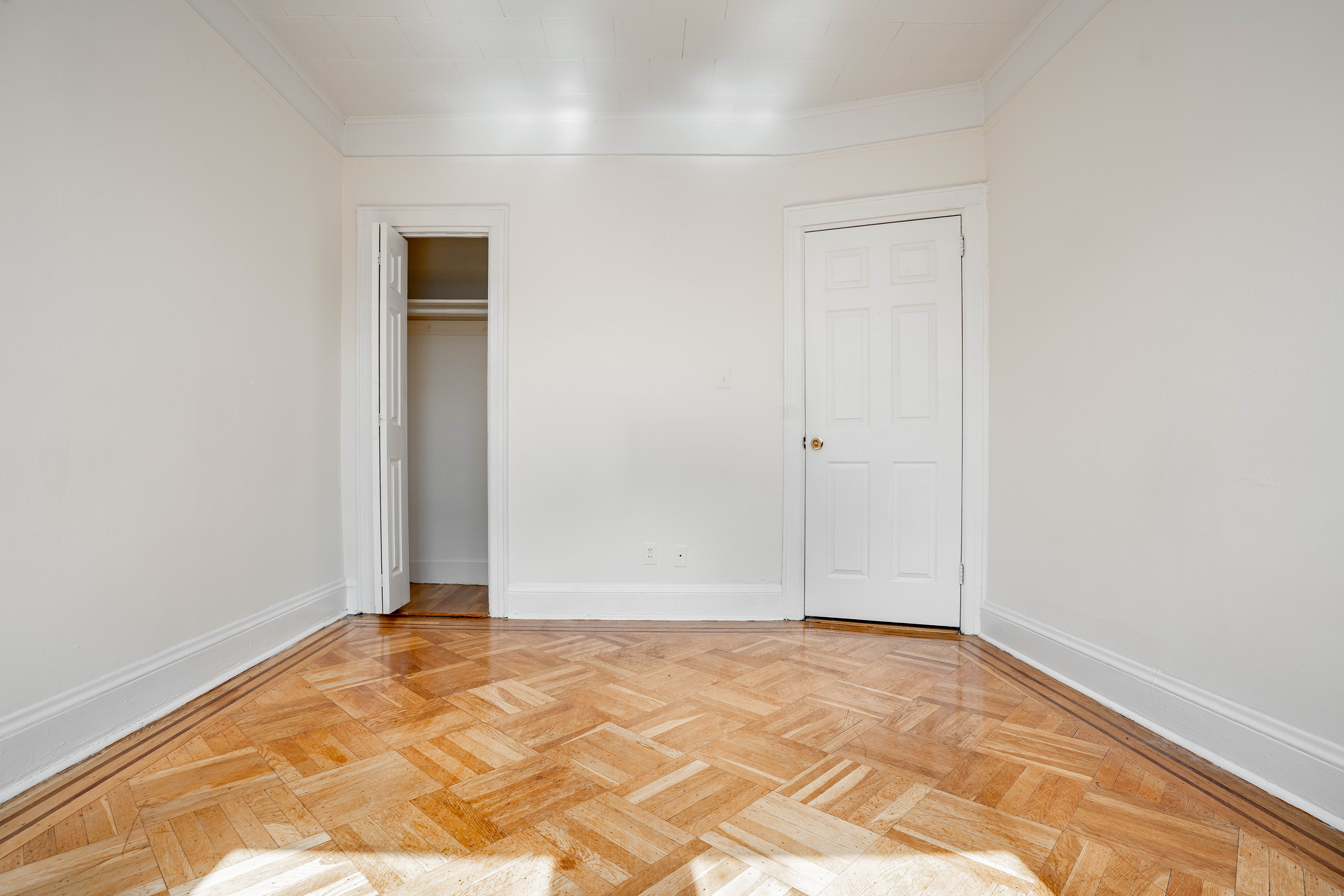 27-15 24th Avenue, Unit 2 Queens, NY 11105 - Photo 10 of 10 a view of room