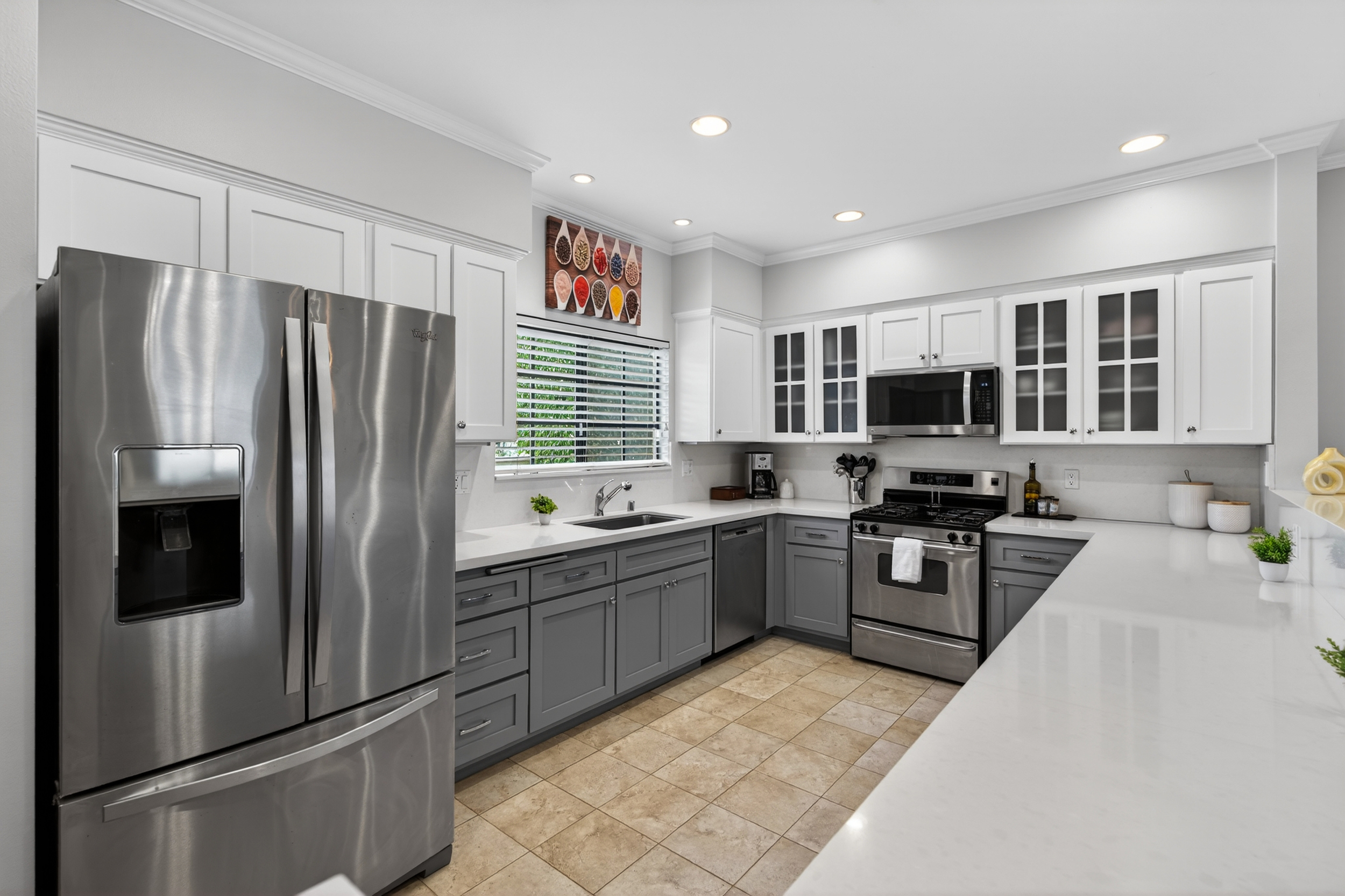 928 11th Street, Unit 2 Santa Monica, CA 90403 - Photo 4 of 46