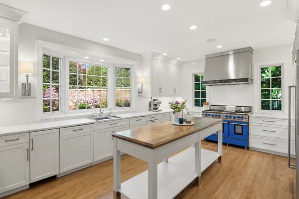 $3,200,000 | 7009 Symphony Court, McLean, VA 22101