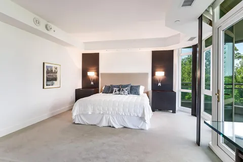 $5,200,000 | 5630 Wisconsin Avenue, Unit 805, Chevy Chase, MD 20815