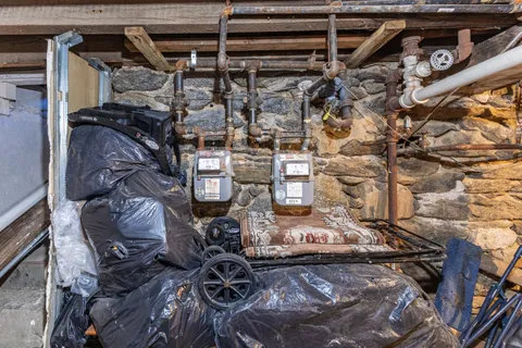 $1,100,000 | 2005 Fulton Street | Bedford-Stuyvesant