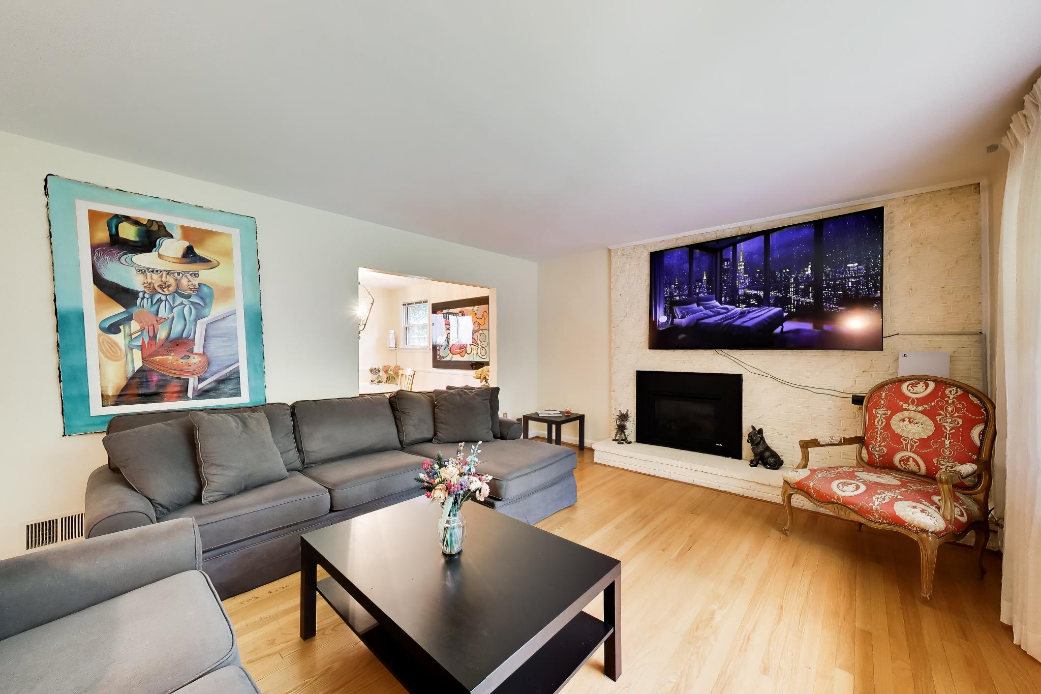 9210 Worth Avenue Silver Spring, MD 20901 - Photo 5 of 45