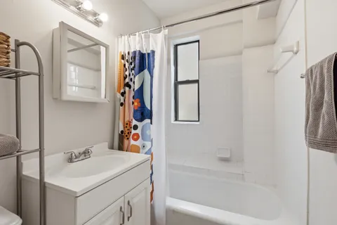 $250,000 | 1 Scott Circle Northwest, Unit 616, Washington, DC 20036