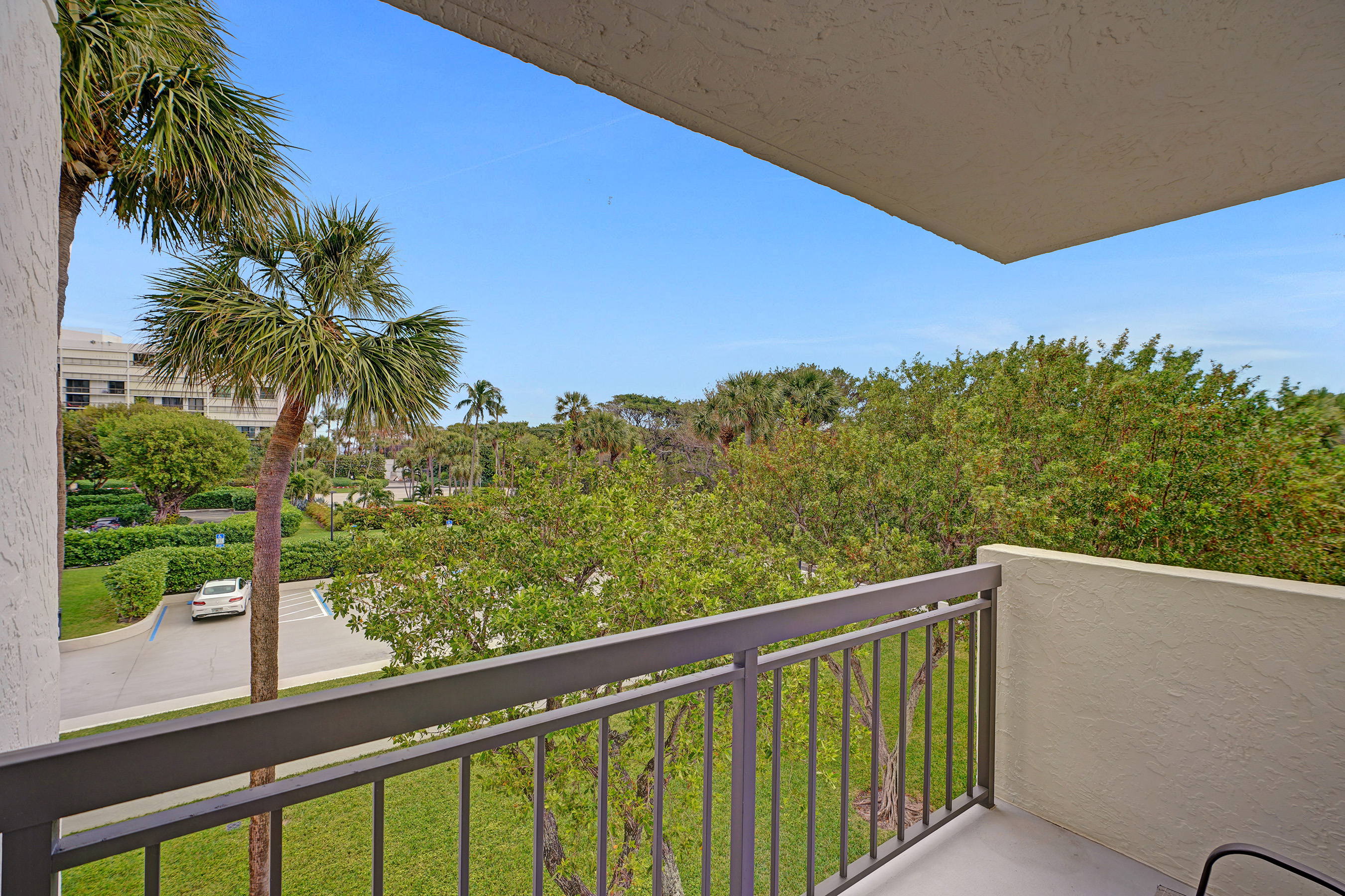 2001 North Ocean Boulevard, Unit 305 Boca Raton, FL 33431 - Photo 34 of 42