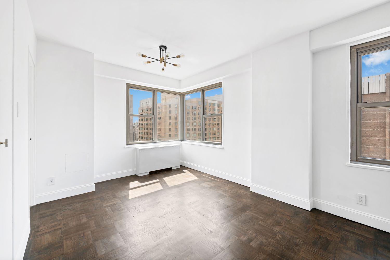 $2,443,800 | 360 East 72nd Street, Unit C2001 | Lenox Hill