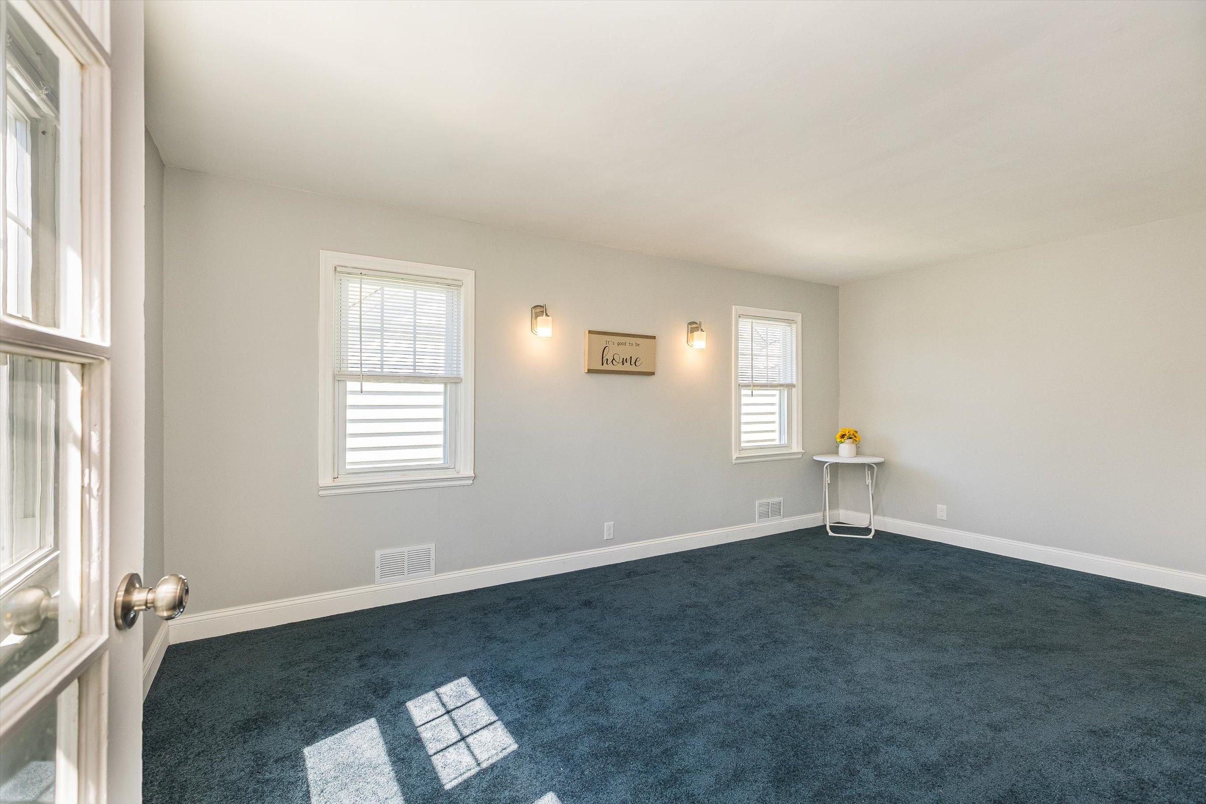 50 Ridge Avenue Bloomfield, NJ 07003 - Photo 4 of 32