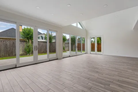 $399,000 | 103 Touraine Circle, Lafayette, LA 70501