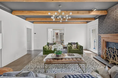 $3,200,000 | 510 Granny White Pike, Brentwood, TN 37027