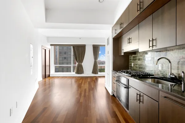 $3,450 | 150 Myrtle Avenue, Unit 1102 | Downtown Brooklyn