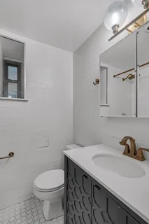 $1,325,000 | 425 West 24th Street, Unit 1F | Chelsea