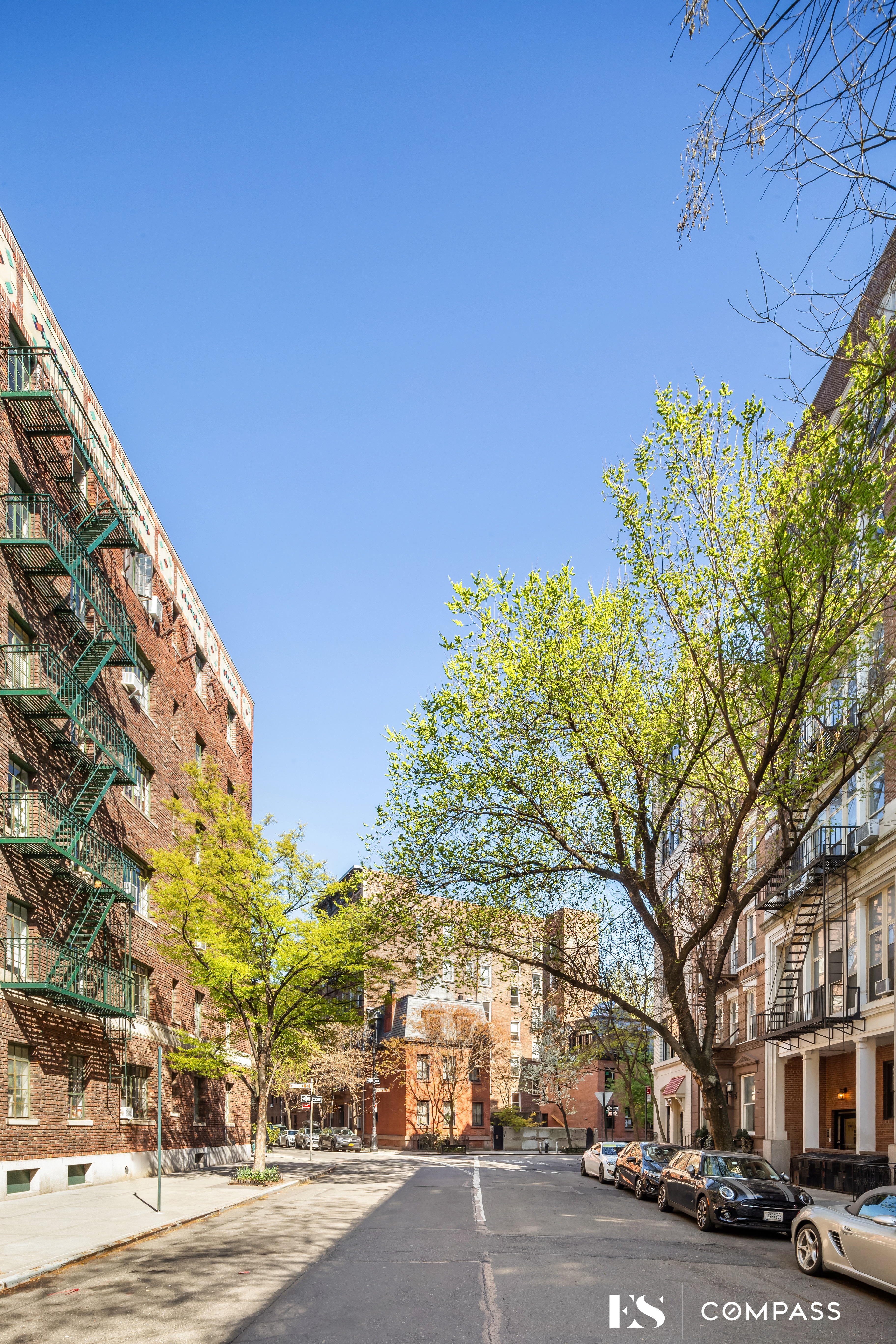 85 Barrow Street, Unit 5O Manhattan, NY 10014 - Photo 9 of 13