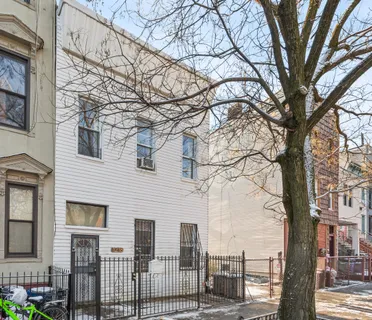 $1,200,000 | 1218 Saint Marks Avenue | Weeksville