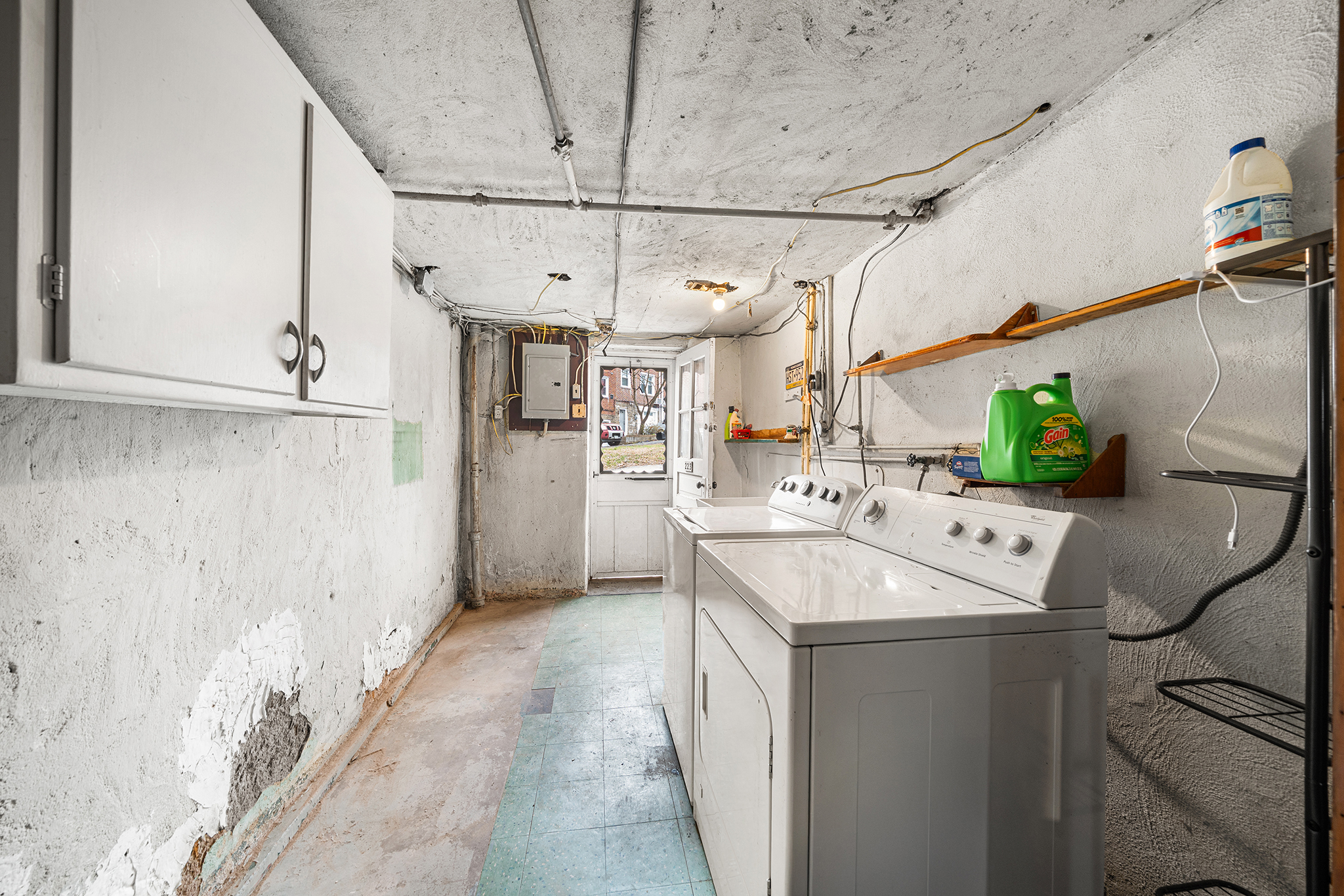 223 St Laurence Road Upper Darby, PA 19082 - Photo 22 of 28