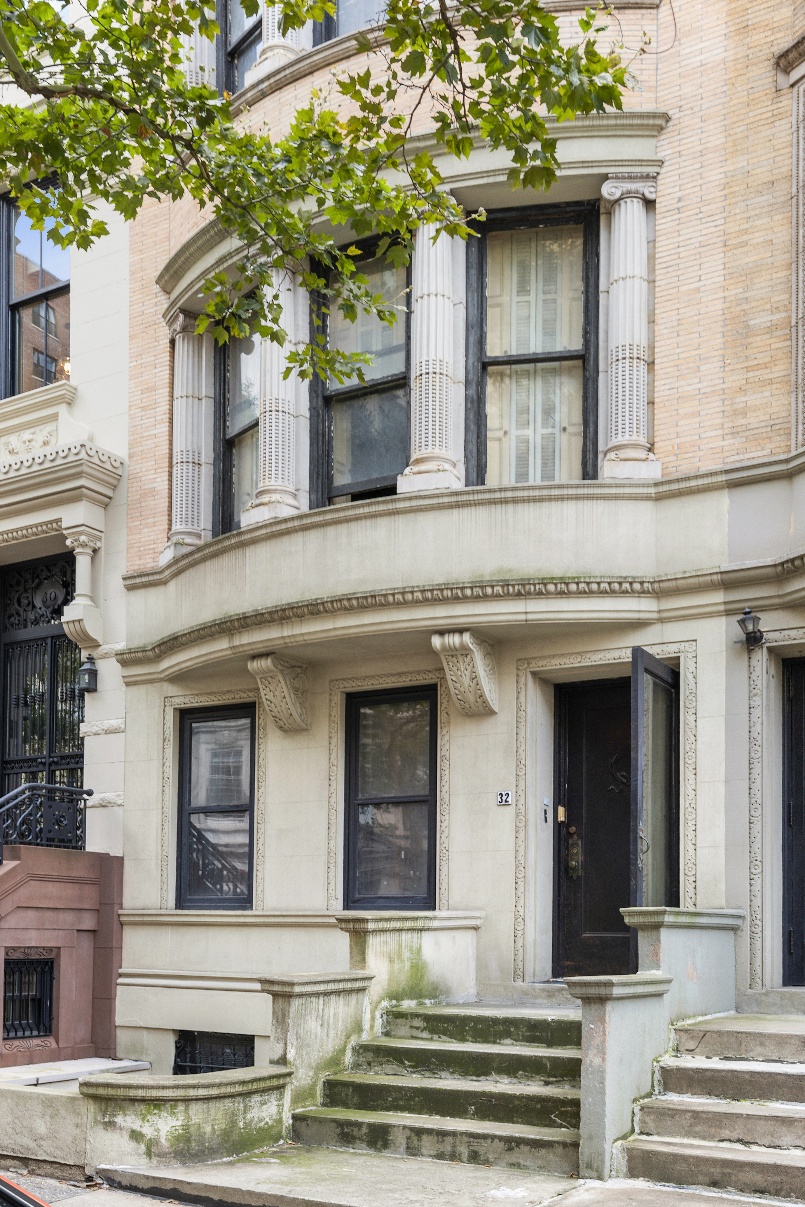 32 West 85th Street Manhattan, NY 10024 - Photo 2 of 10