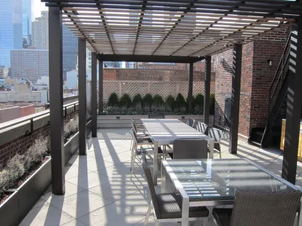 $875,000 | 432 West 52nd Street, Unit 2H | Hell's Kitchen