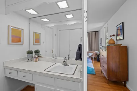 $1,050,000 | 1709 Curtis Road, Chapel Hill, NC 27514