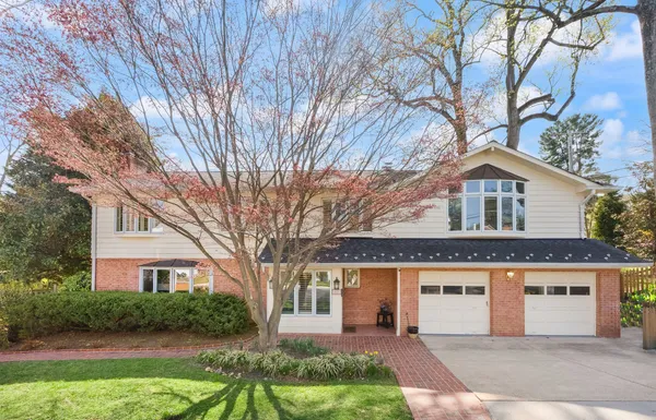 $1,749,000 | 2501 North Nelson Street, Arlington, VA 22207