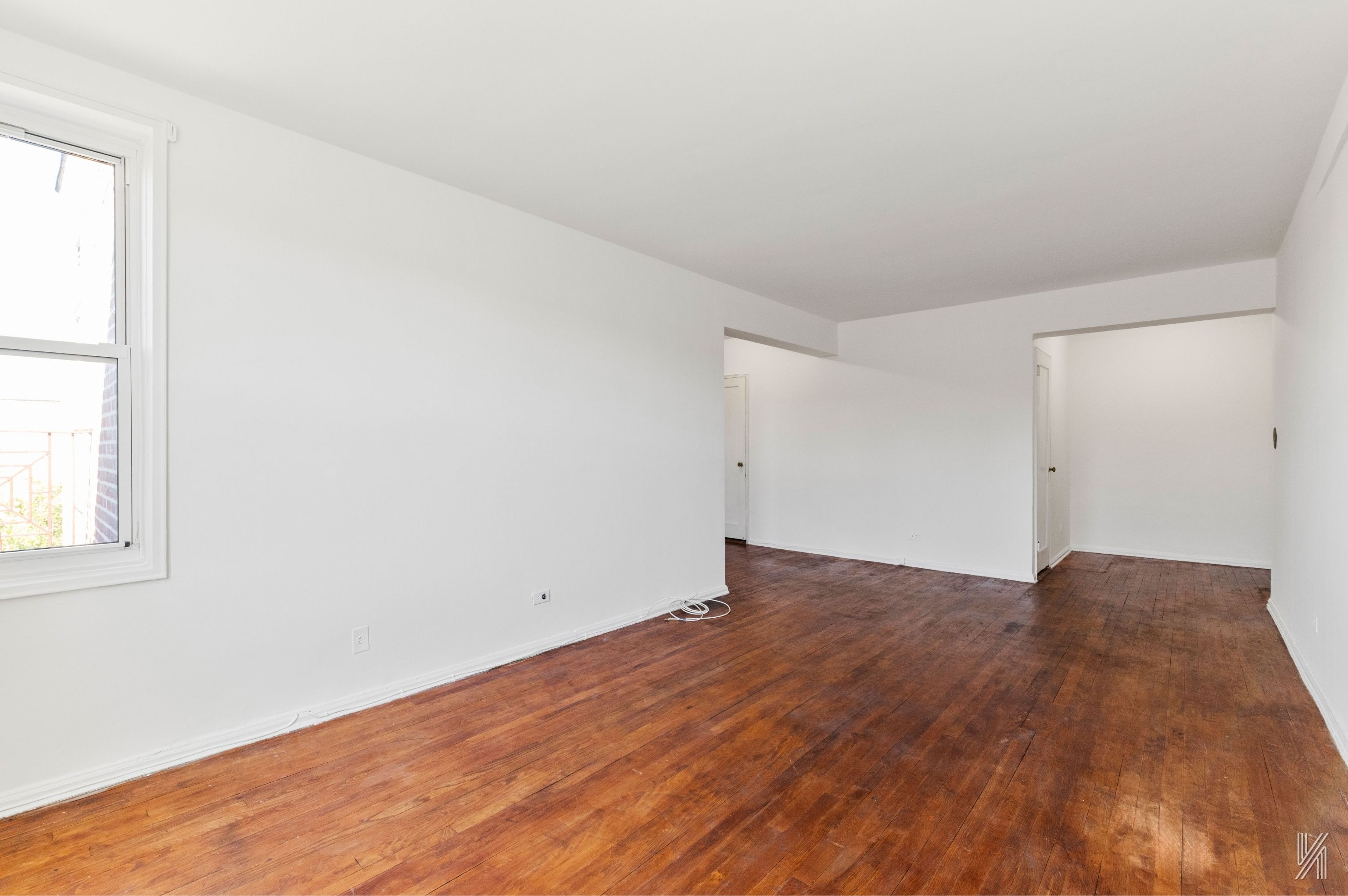 88-01 35th Avenue, Unit 6B Queens, NY 11372 - Photo 4 of 20