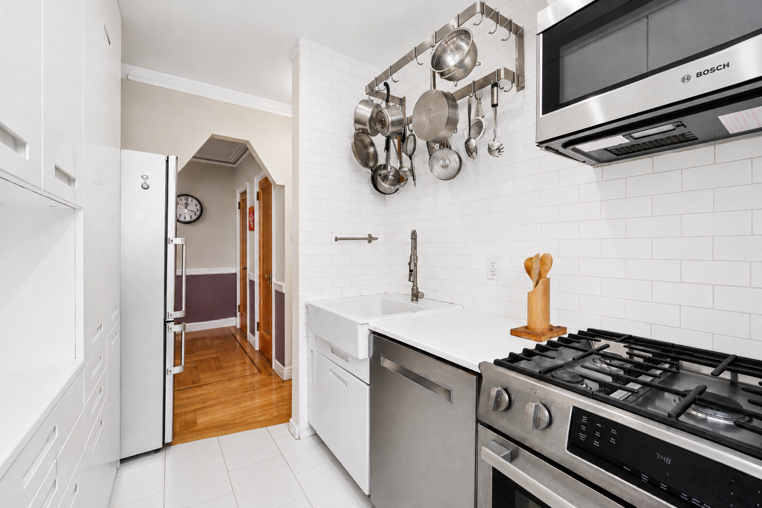 350 Cabrini Boulevard, Unit 3E Manhattan, NY 10040 - Photo 5 of 15 Gallery Image 5