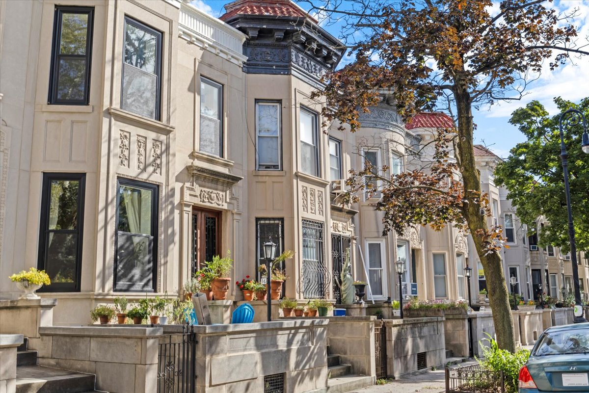 145 Maple Street Brooklyn, NY 11225 - Photo 15 of 18