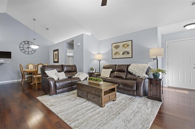 10 Pond View Way Fitchburg, WI 53711 - Photo 15 of 68