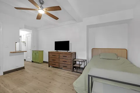 $305,000 | 25 Tudor City Place, Unit 1707 | Murray Hill