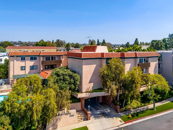 $599,000 | 5651 Windsor Way, Unit 308, Culver City, CA 90230