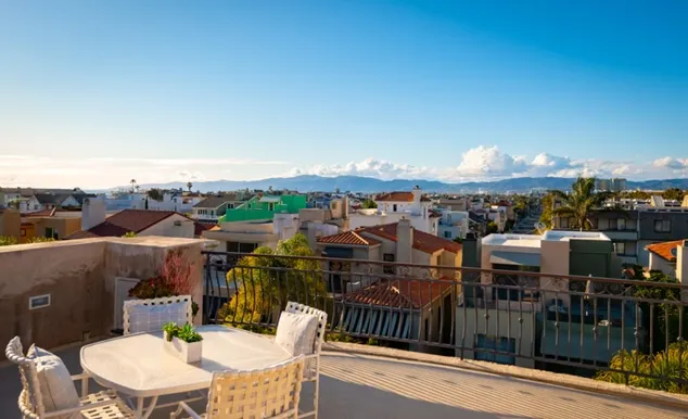 $6,225,000 | 142 Union Jack Mall, Marina del Rey, CA 90292