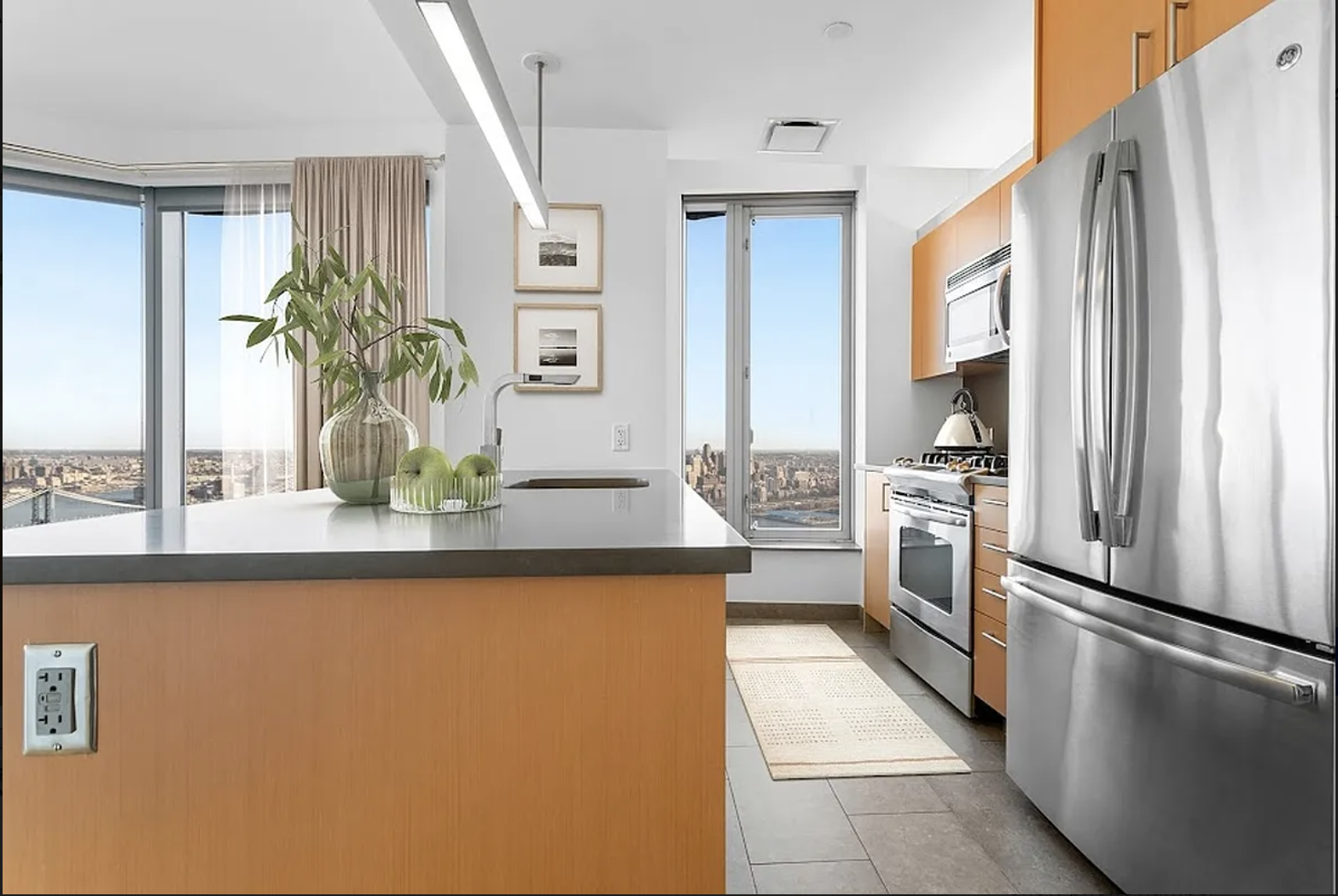 8 Spruce Street, Unit 12A Manhattan, NY 10038 - Photo 1 of 18