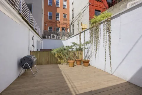 $1,700,000 | 433 Warren Street, Unit 2C | Boerum Hill